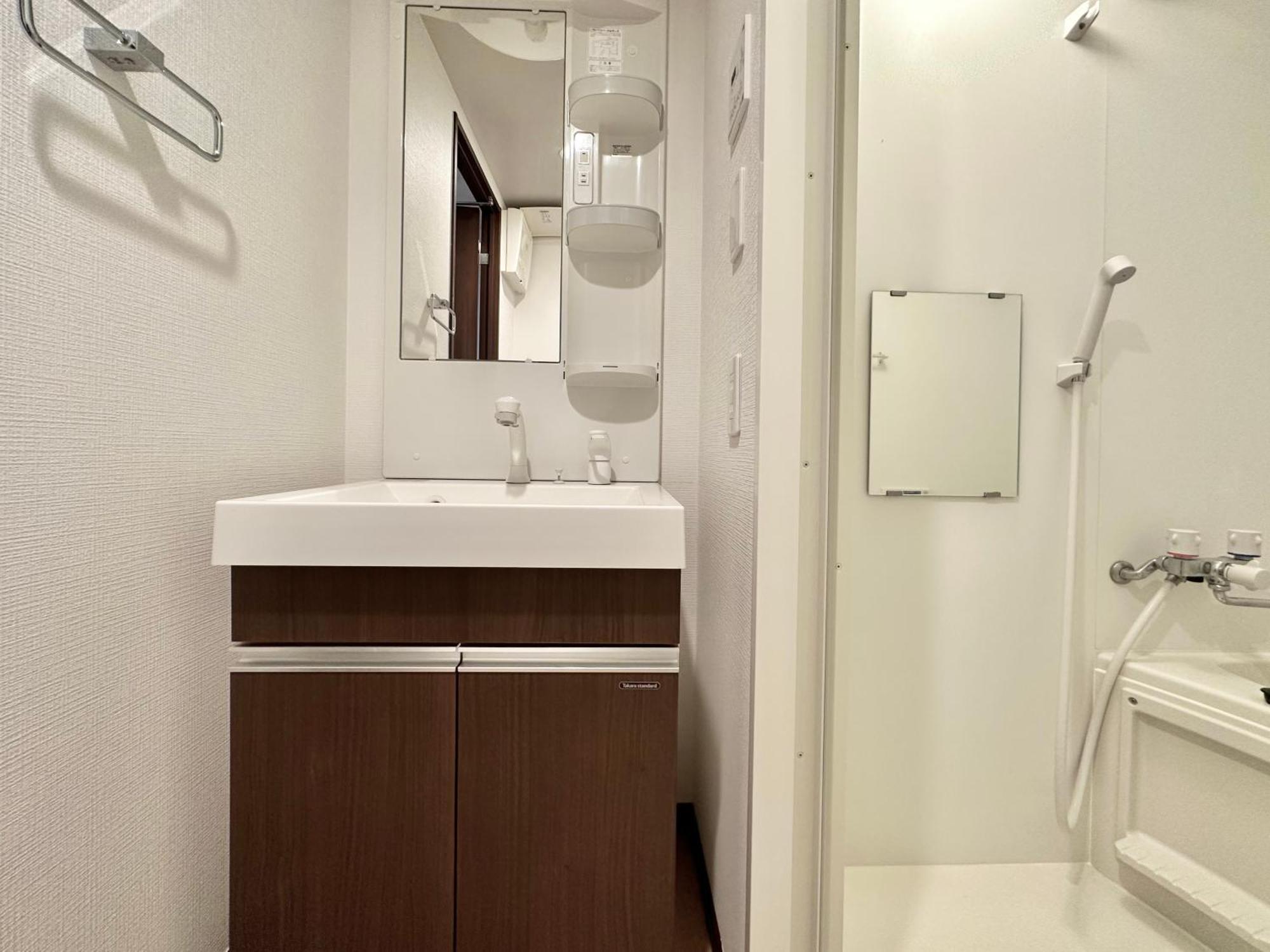 Apartamento No3 Mansion#jr Yamanote Line Otsuka 5min#minimalist House#freewifi&max2-3